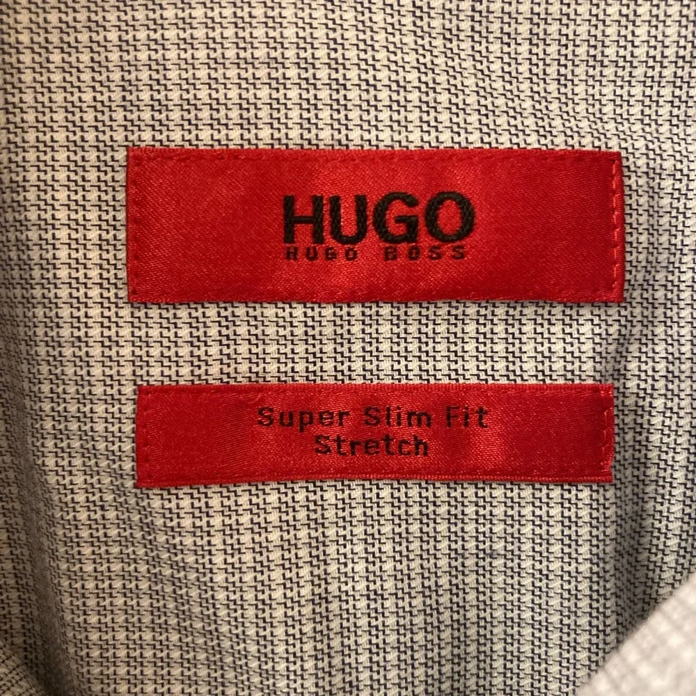 Hugo Boss Top - Picture 7 of 8